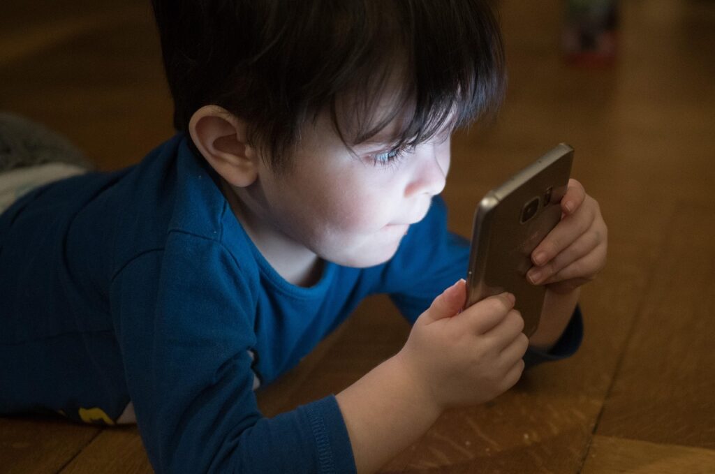 boy, mobile, seeks, make a phone call, communication, phone, screen, child, education, family problems, mobile, phone, phone, phone, phone, education, education, education, education, education, family problems, family problems, family problems